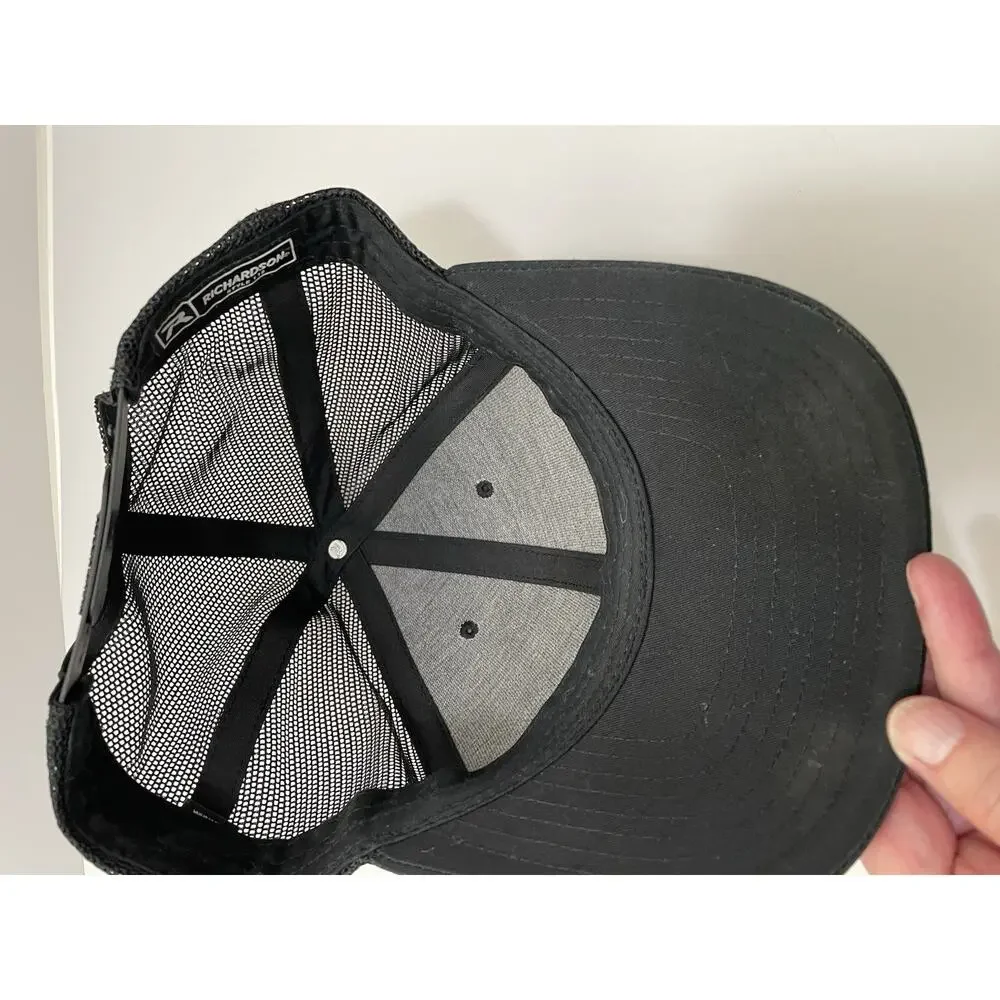 Hoyt archery snapback